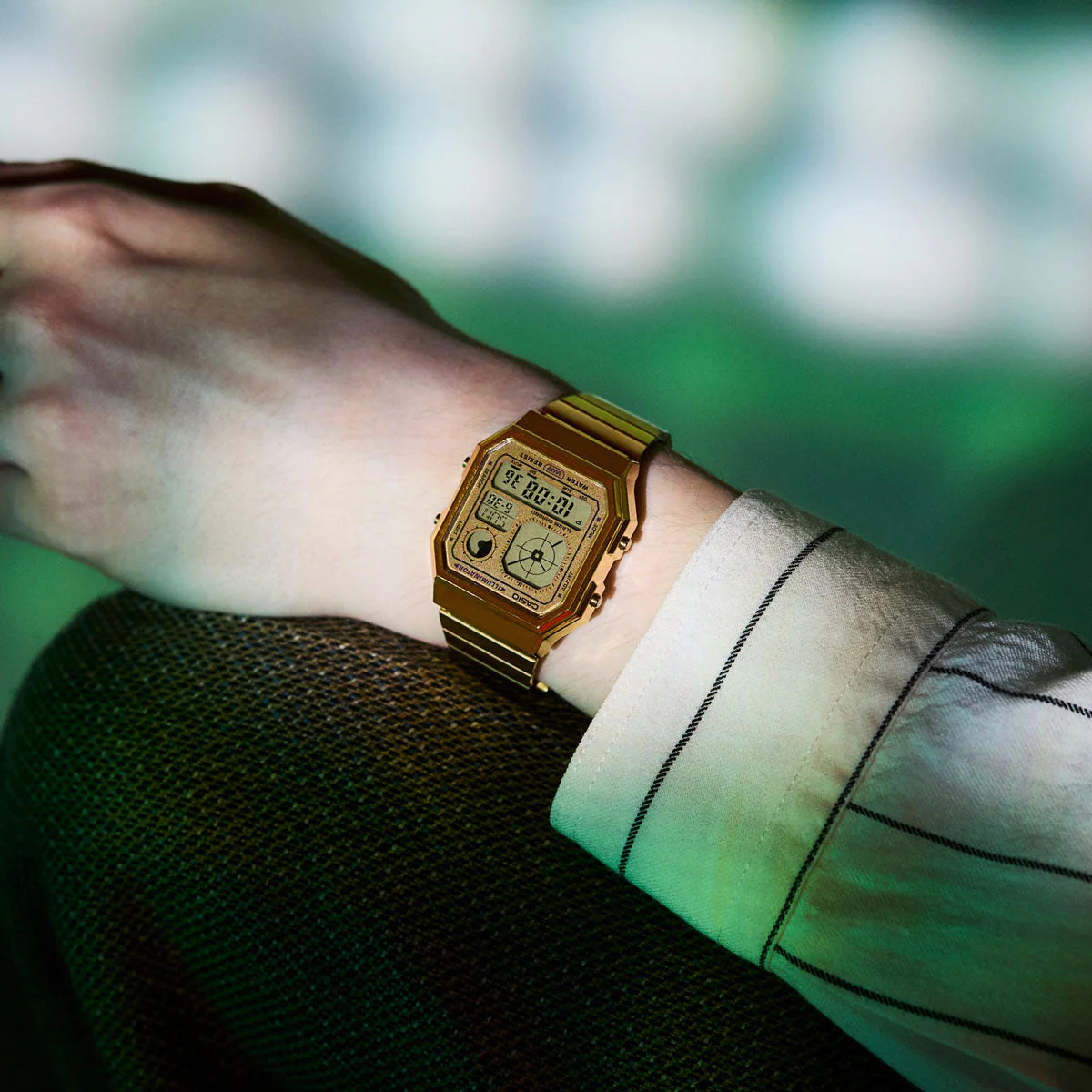 Casio A130WEG-9A Watch - Image 2